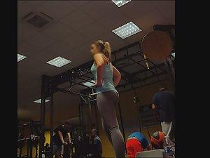 Voyeur's sexy day at the gym Picture 8