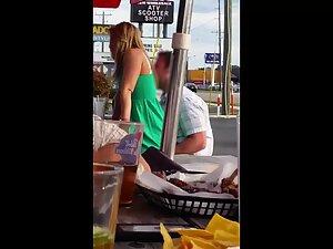 Couple trying to fuck in middle of restaurant Picture 2