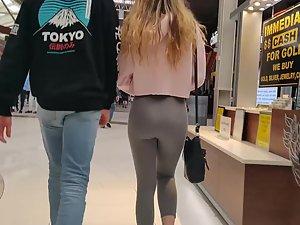 Nice looking ass in tight grey leggings Picture 7