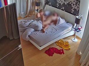 Hidden cam caught epic sex and pleasure in morning Picture 1