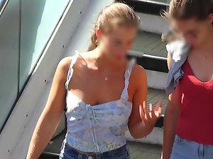 Nonchalant girl with lovely tits Picture 1