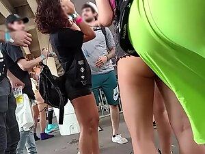 Hyperactive party girl twerks in front of candid camera Picture 7