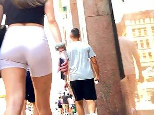 Two sporty friends in tight shorts Picture 5