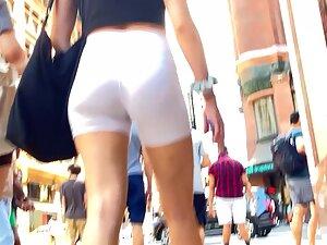 Two sporty friends in tight shorts Picture 7