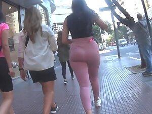 Soft big ass is squeezed in pink leggings Picture 6